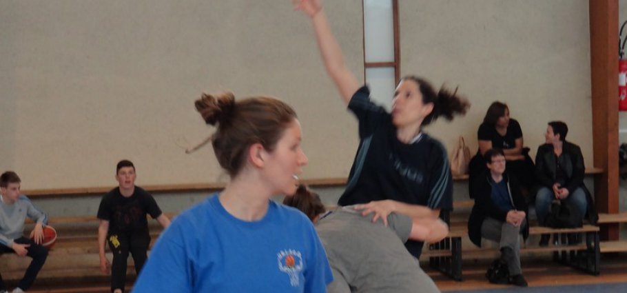 03/04 seniors filles 2 vs Grateloup