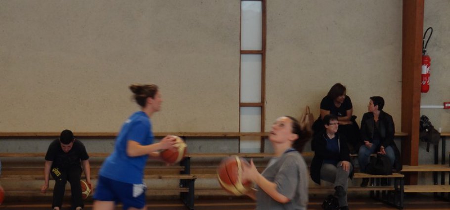 03/04 seniors filles 2 vs Grateloup