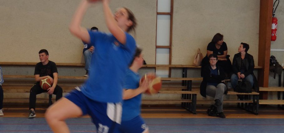 03/04 seniors filles 2 vs Grateloup
