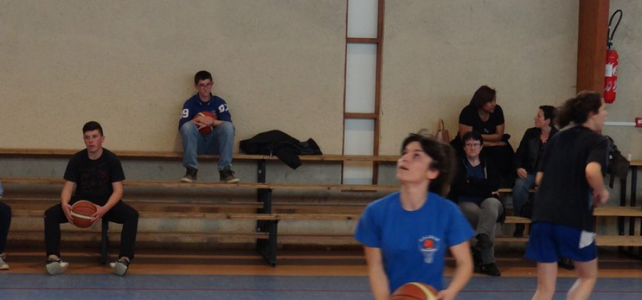 03/04 seniors filles 2 vs Grateloup